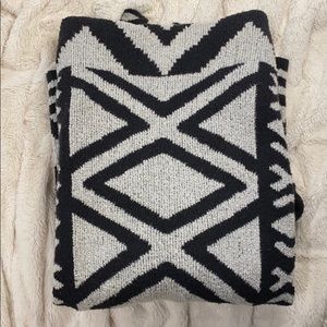 NIC+ZOE. Size: M Sweater